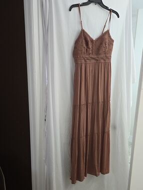 Olive & Oak Brown Crochet-Top Maxi Dress